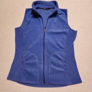 Woolrich women's blue fleece vest. Size medium